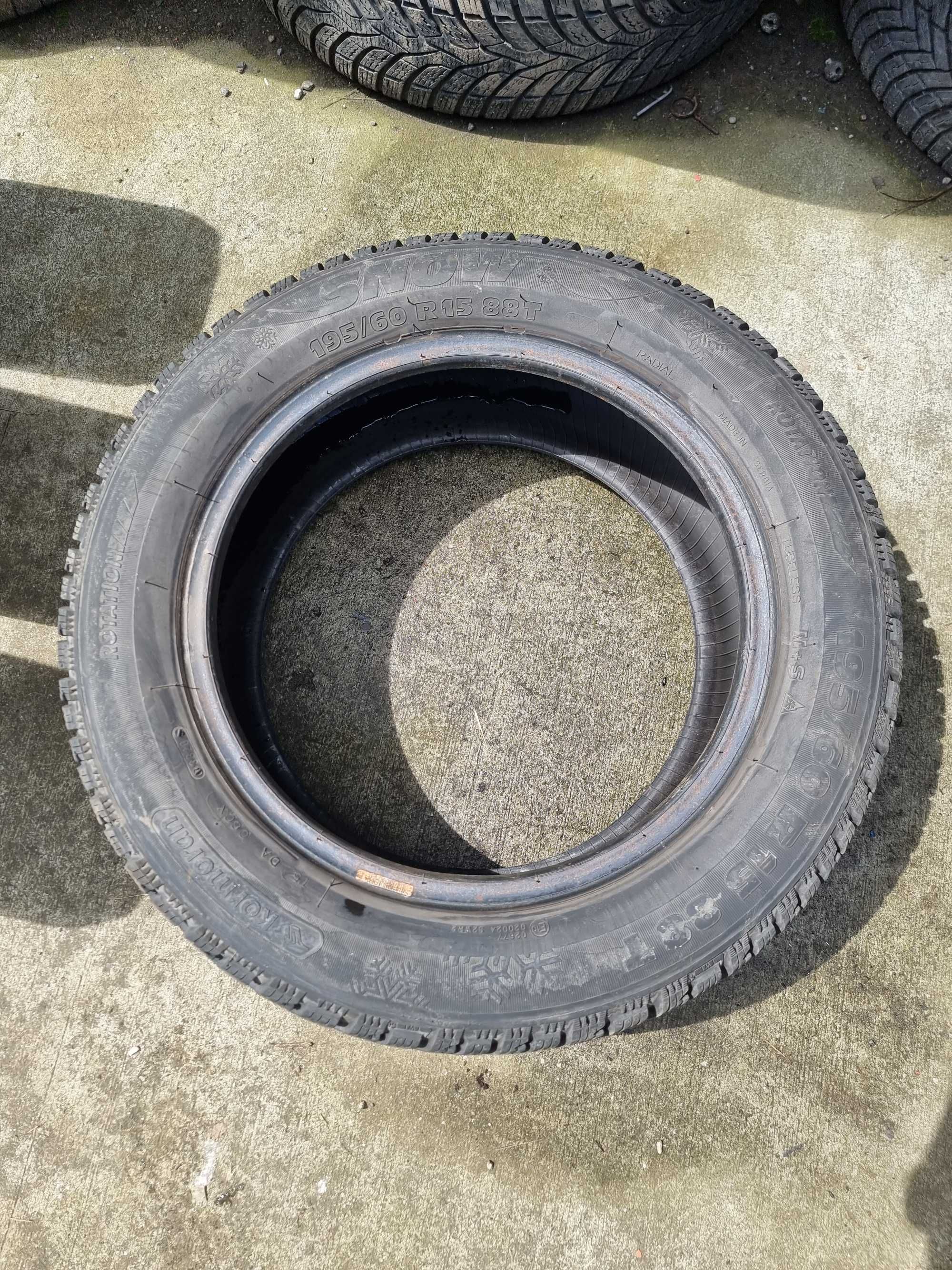 Opony komplet 195/60/15 2020 r. Kormoran Snow DOT 3820 7,5 mm