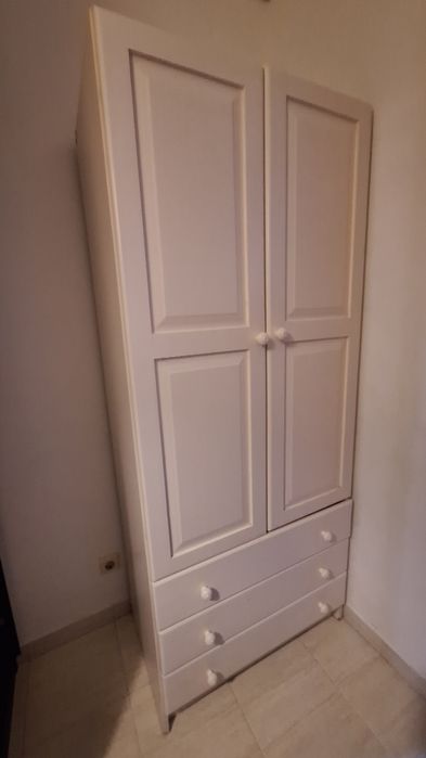 Guarda roupa vintage