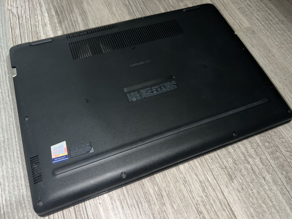 Dell Latitude 3400/ i7-8565U/16гб ОЗУ