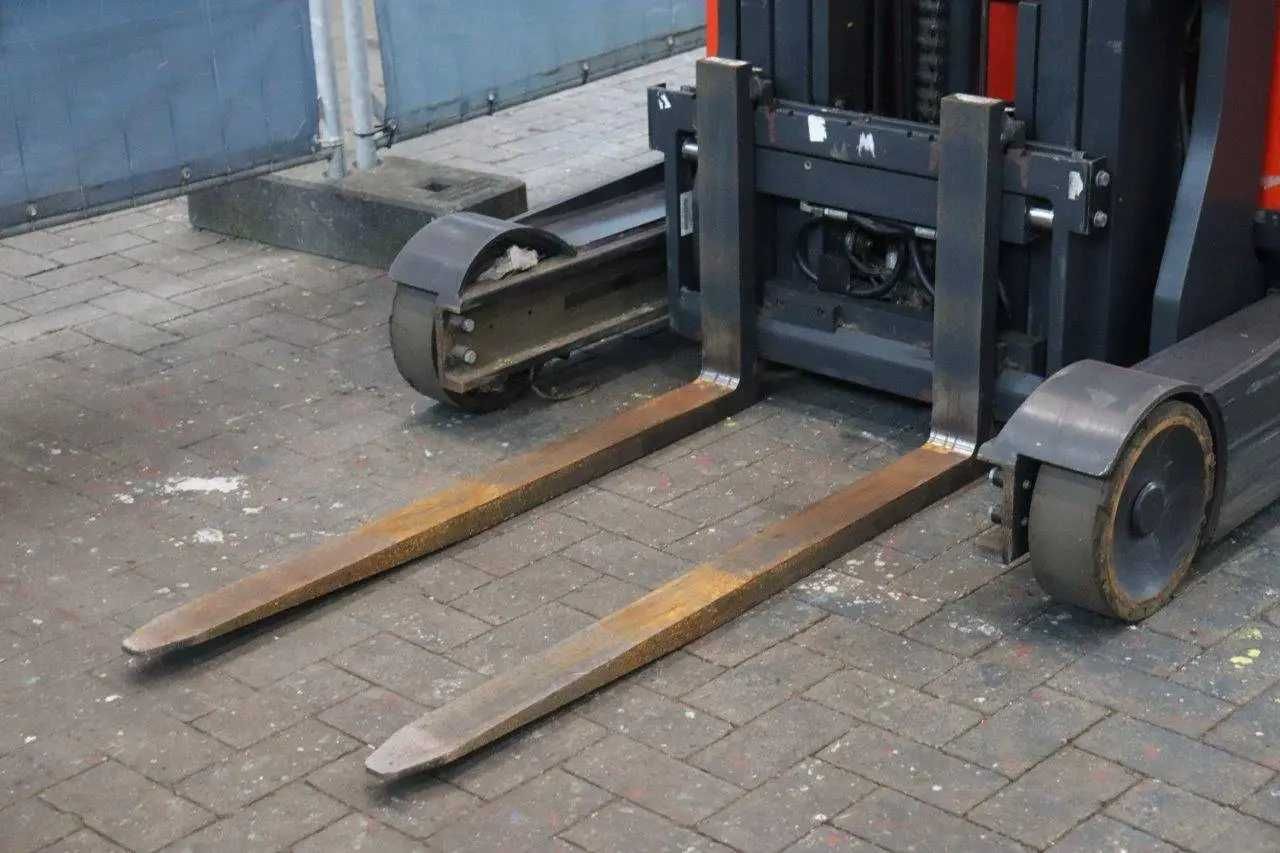 LINDE R12B-01 Річтрак