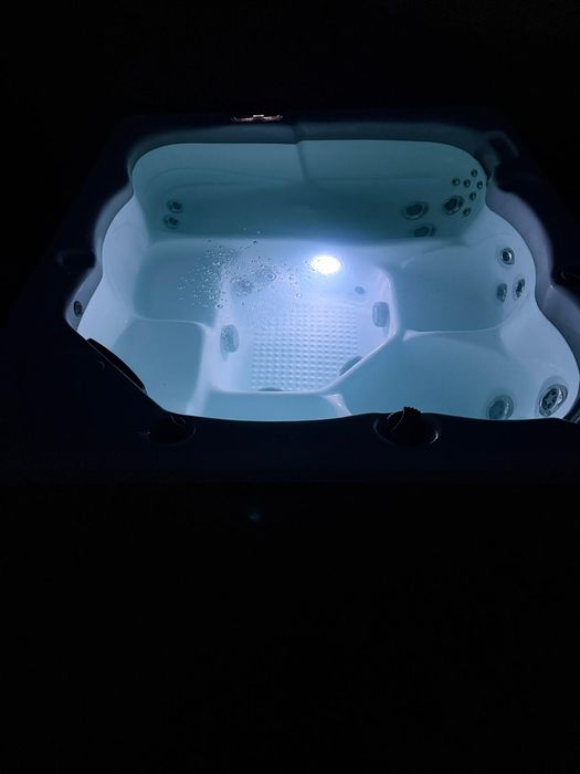 Jacuzzi ogrodowe całoroczne zimowe Balboa