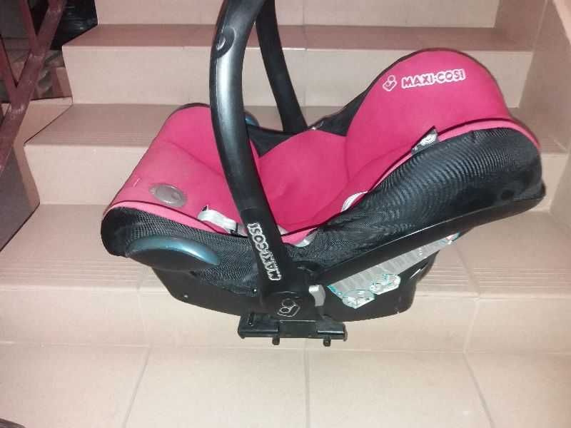 fotelik samochodowy Maxi Cosi - dla dziecka od 0 kg do 13 kg - 125 zł