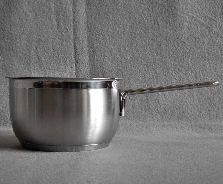 Holenderski rondel BK 16cm o pojemności  1,7l, do indukcji
