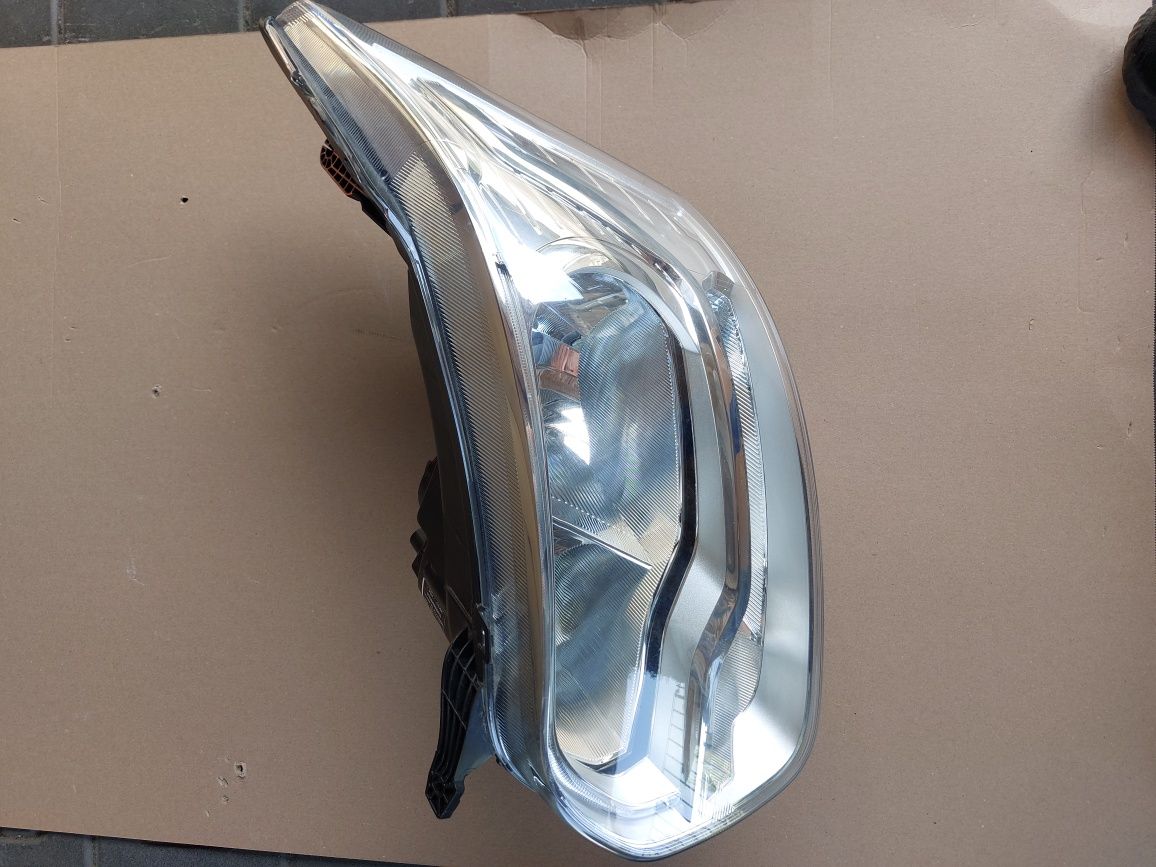 Reflektor lampa ford transit mk8 led lewa strona