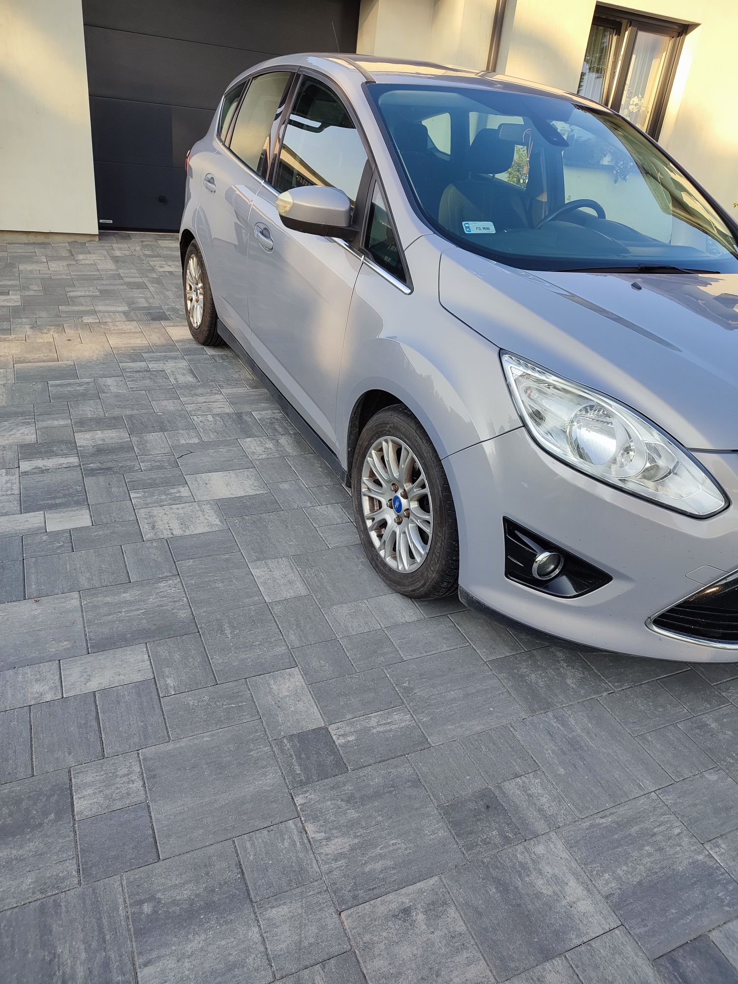 Ford C-Max wersja Titanium, 2010r