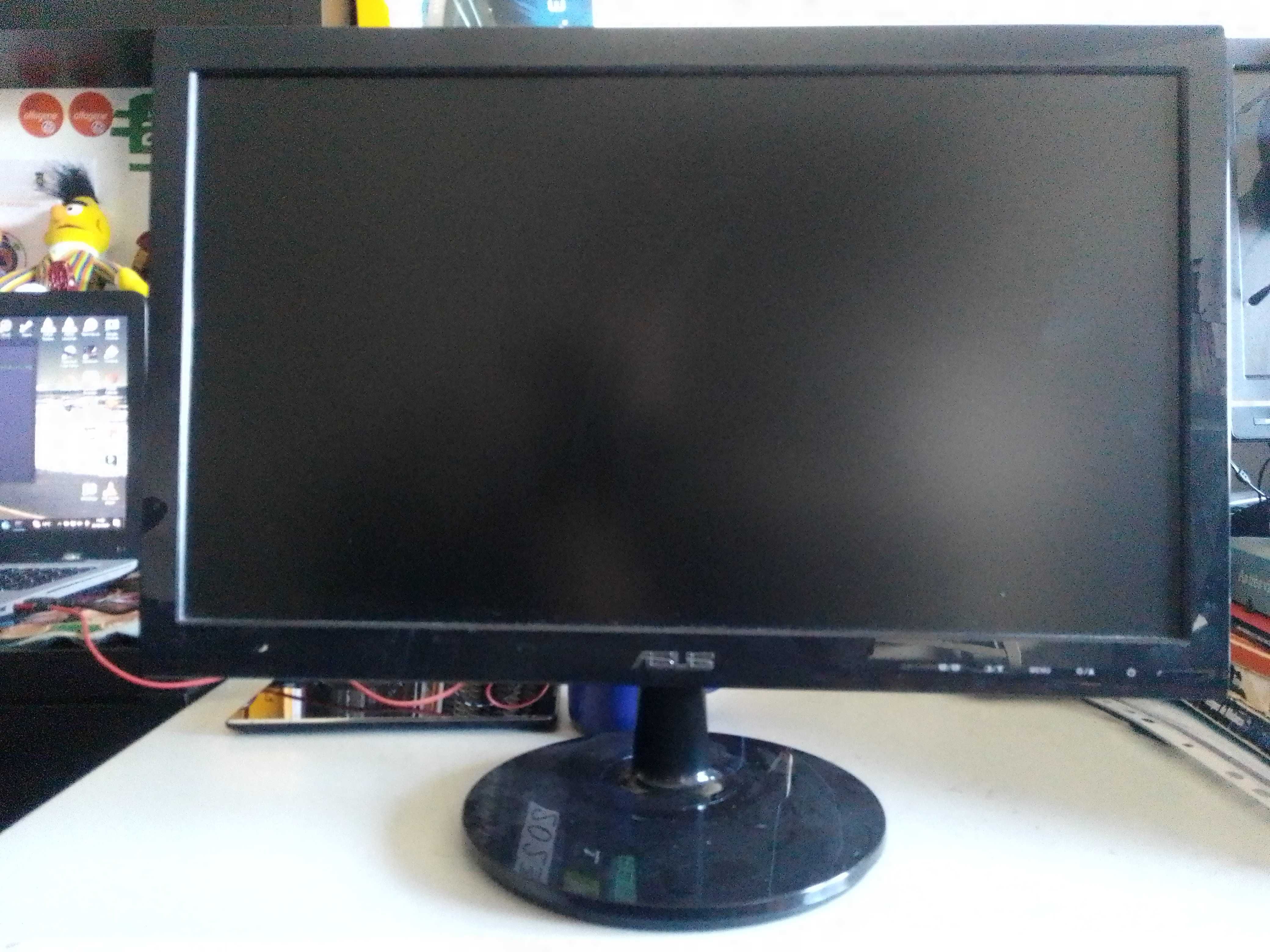 Monitor de Computador ASUS 18.5"