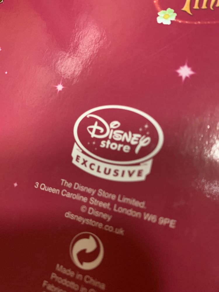 Caixa Disney Store com Diário e material escolar