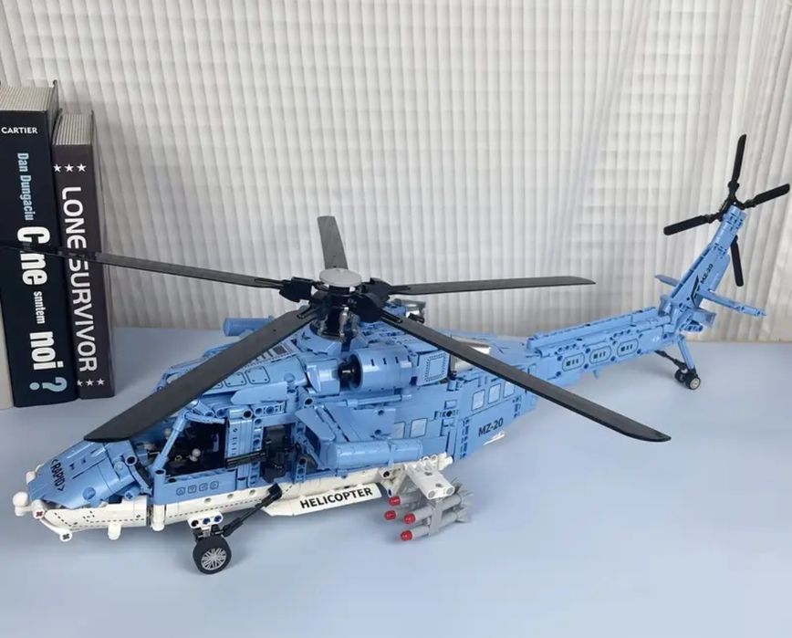 Конструктор большой вертолёт 1711 деталей Lego Toylinx