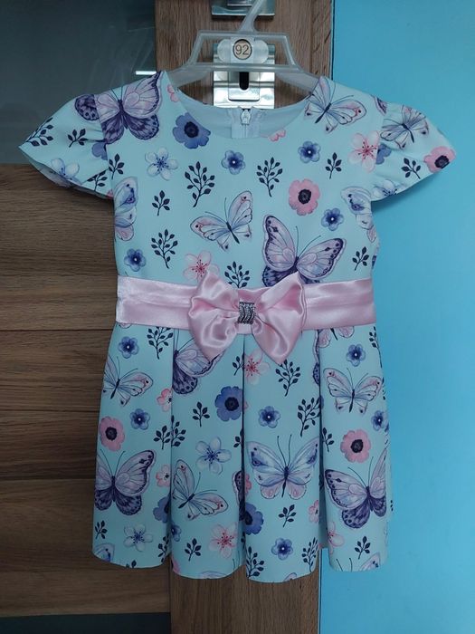 Nowa Sukienka wizytowa z krótkim rękawem, r. 92