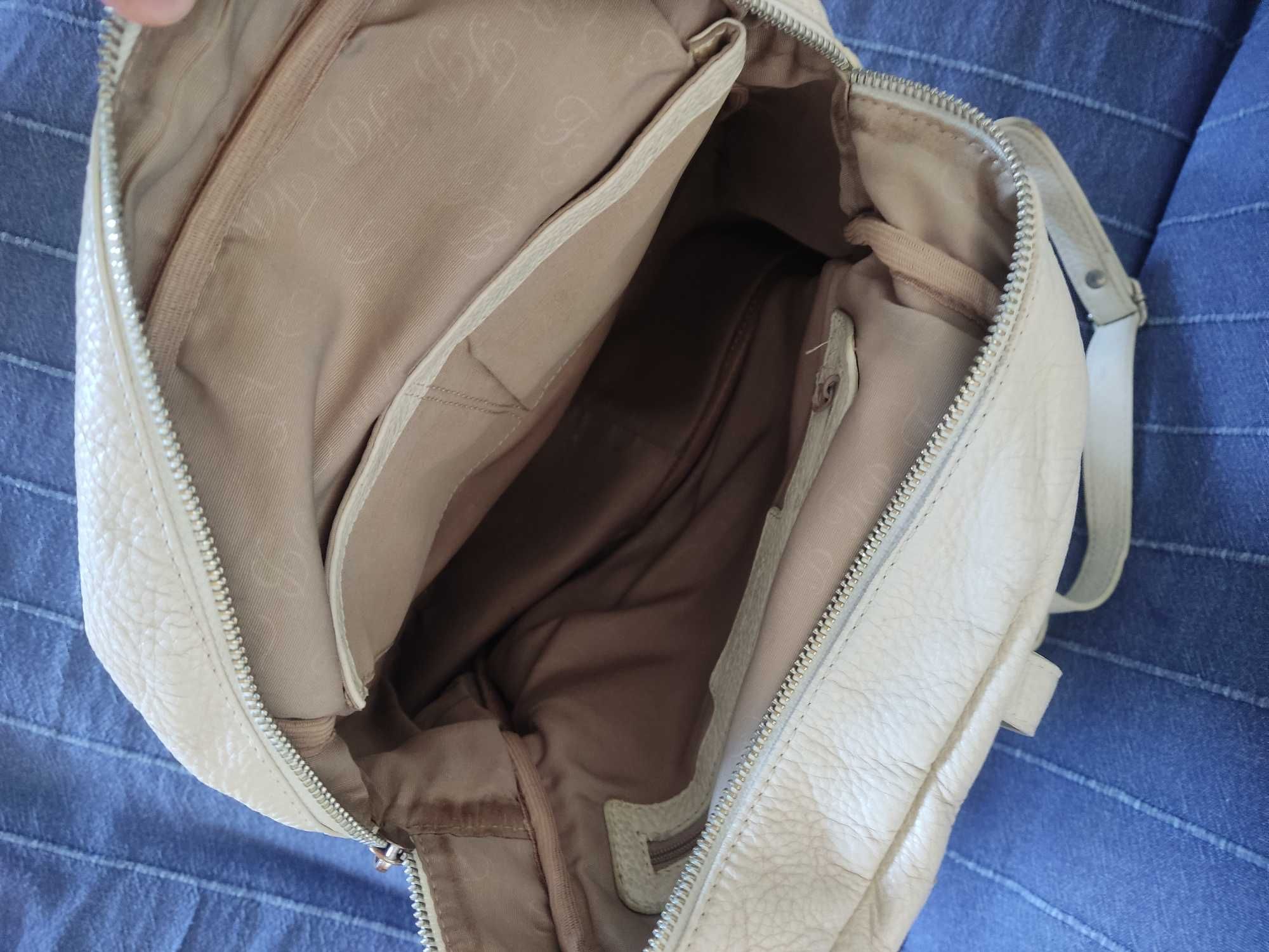 Mochila senhora em pele
