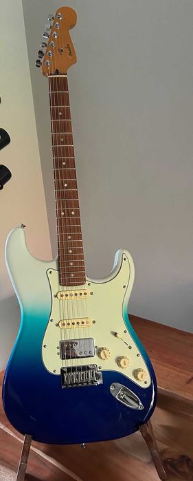Fender Stratocaster  Player PLUS HSS