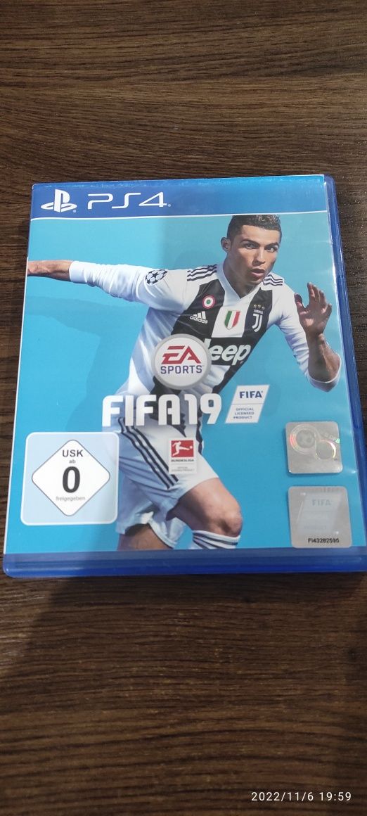 Gra ps4 Fifa 19 gra