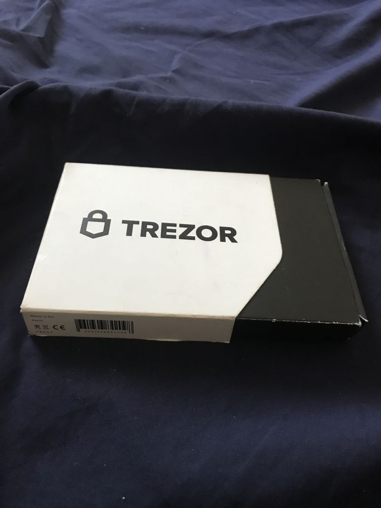 Trezor model t  ORIGINAL