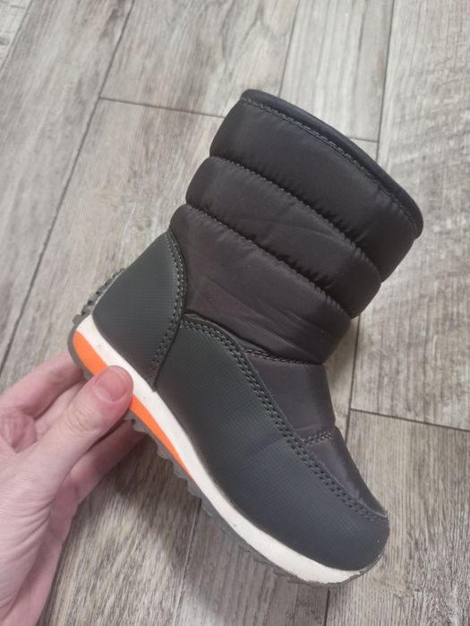 Зимове взуття сапожки термодутики