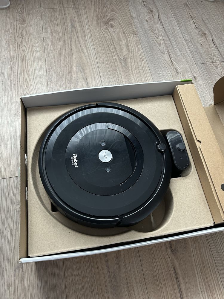 Робот пилосос Roomba