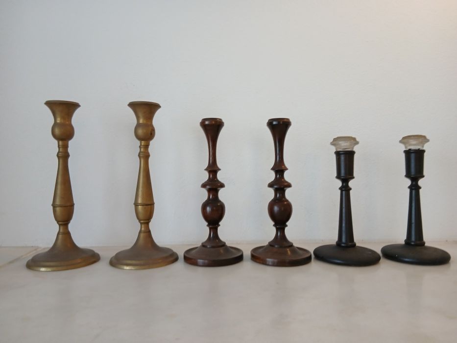 Castiçal latão madeira