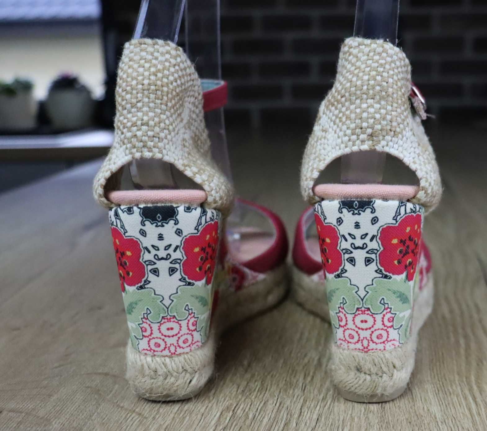 Desigual damskie sandały espadryle na koturnie 41 ( 26,2 cm)