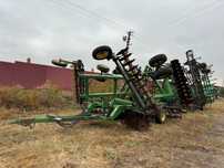 John Deere 637 Дискова борона
