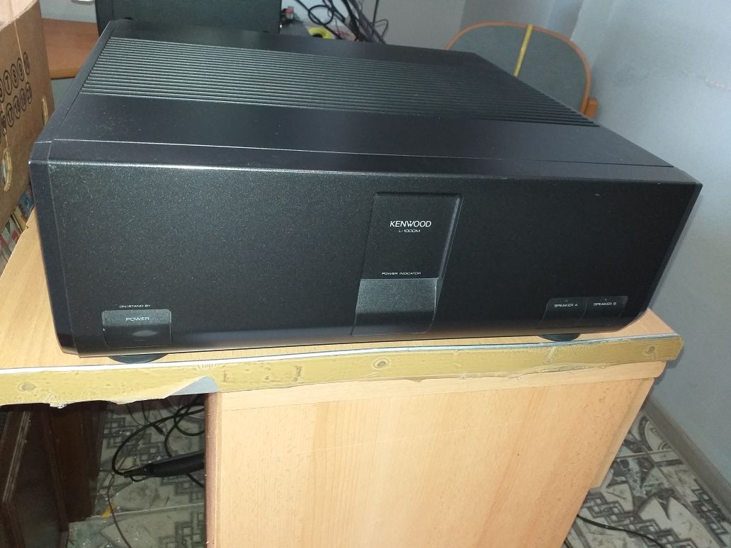 Końcówka mocy stereo Kenwood l-1000M