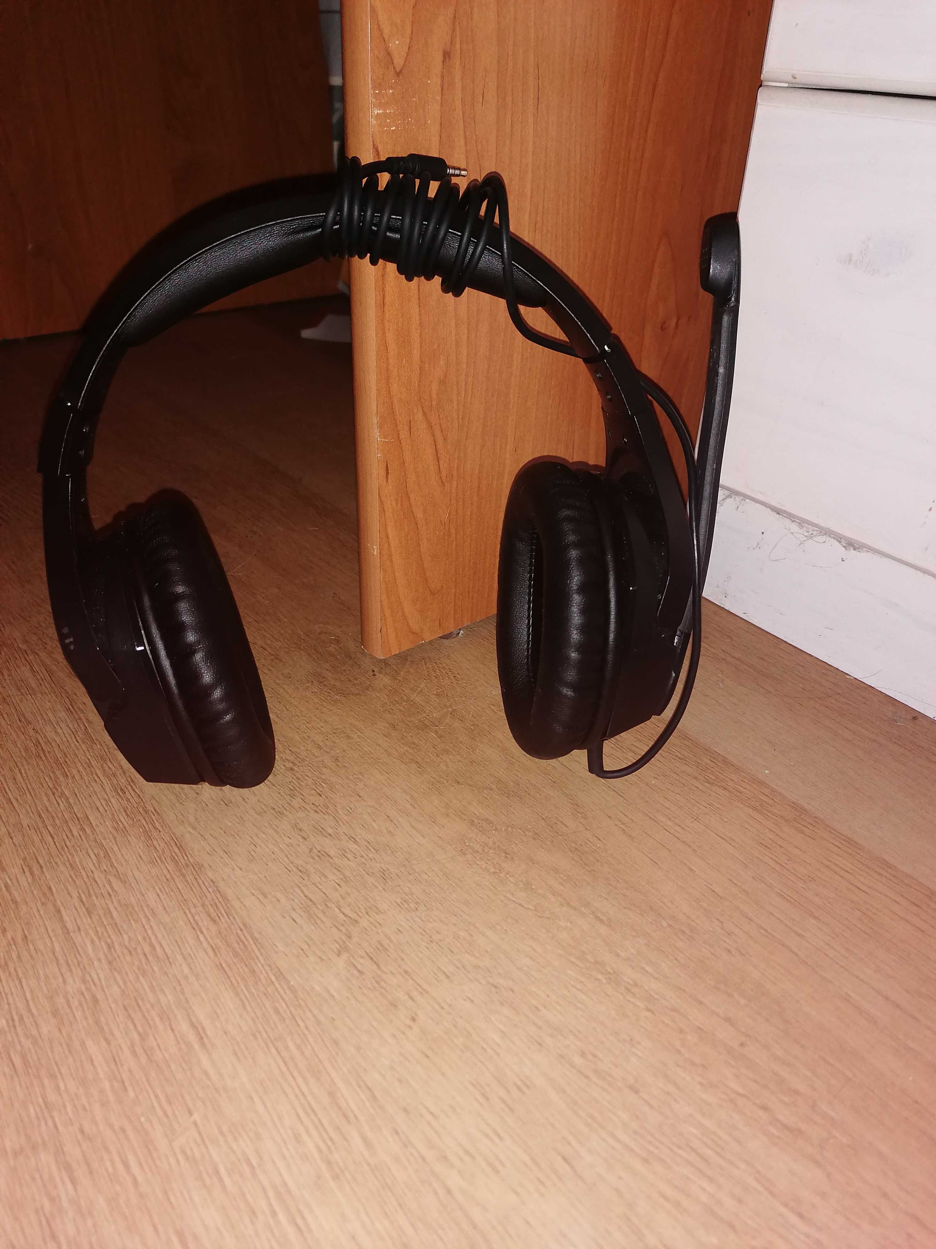 Słuchawki HyperX uszkodzone