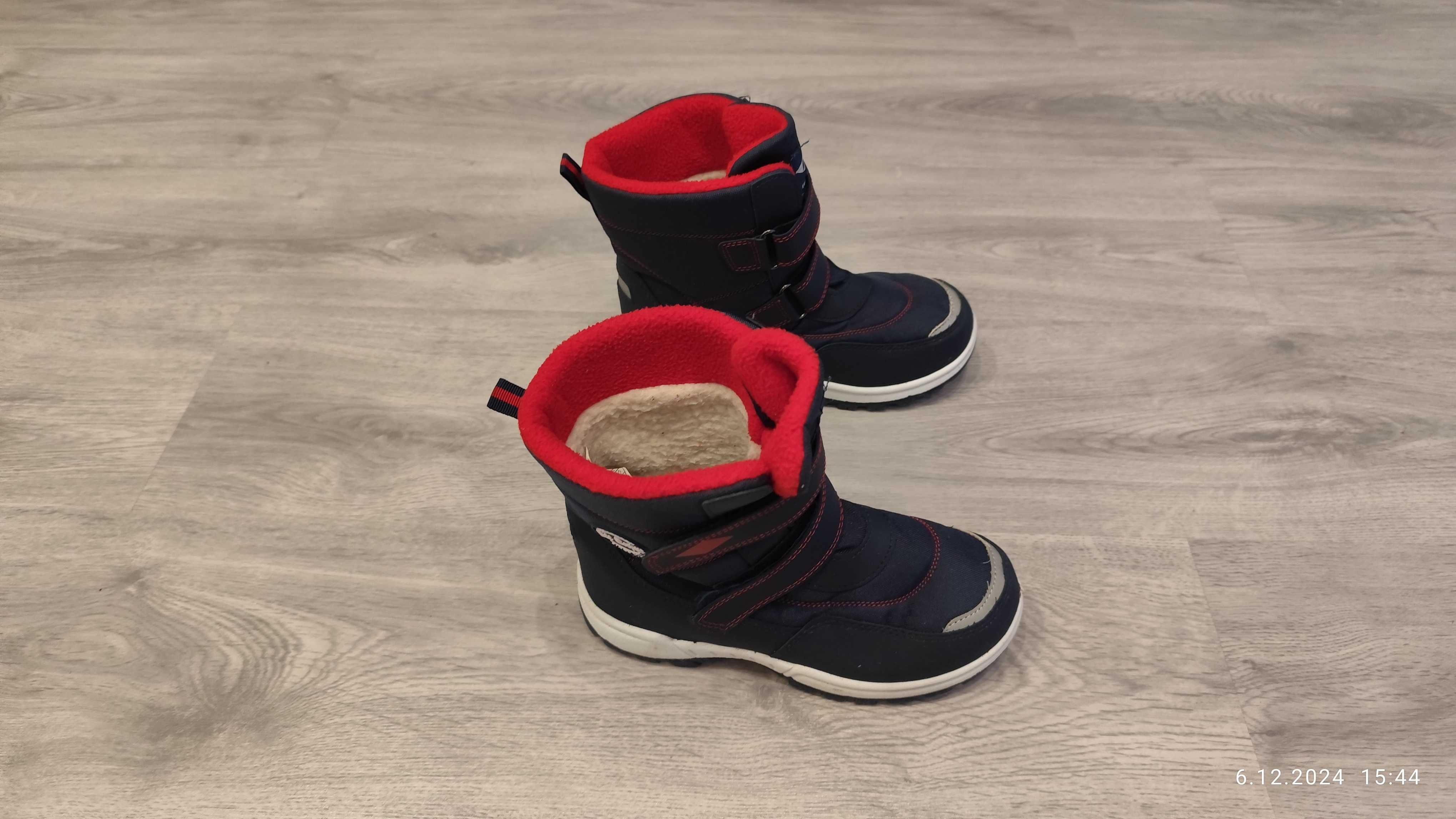 Buty chłopięce zimowe ocieplane do kombinezonu Lee Cooper  Rozmiar 35