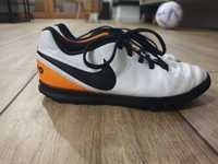 Buty turfy Nike rozmiar 34