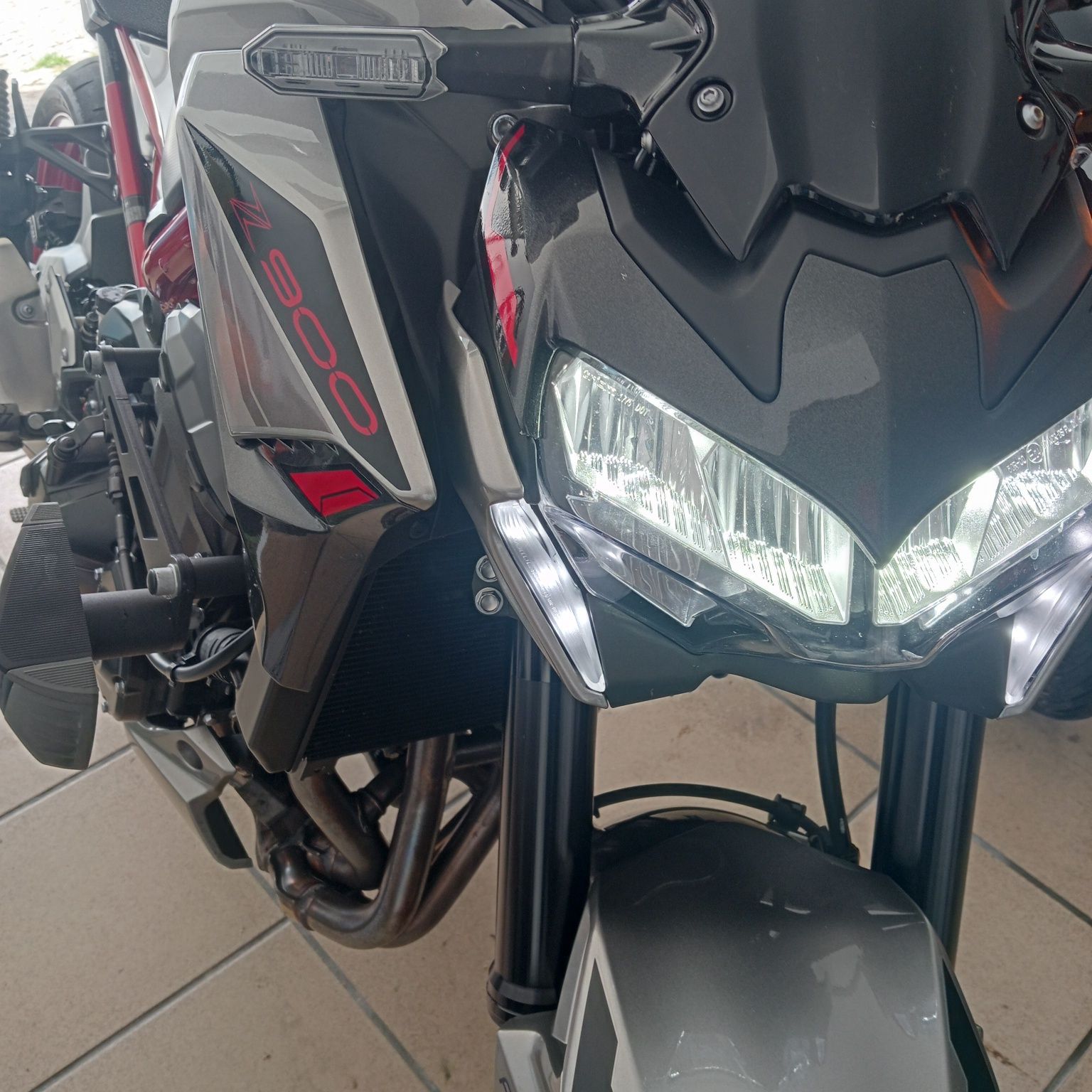 Z900 de 2023 (nova) Troco