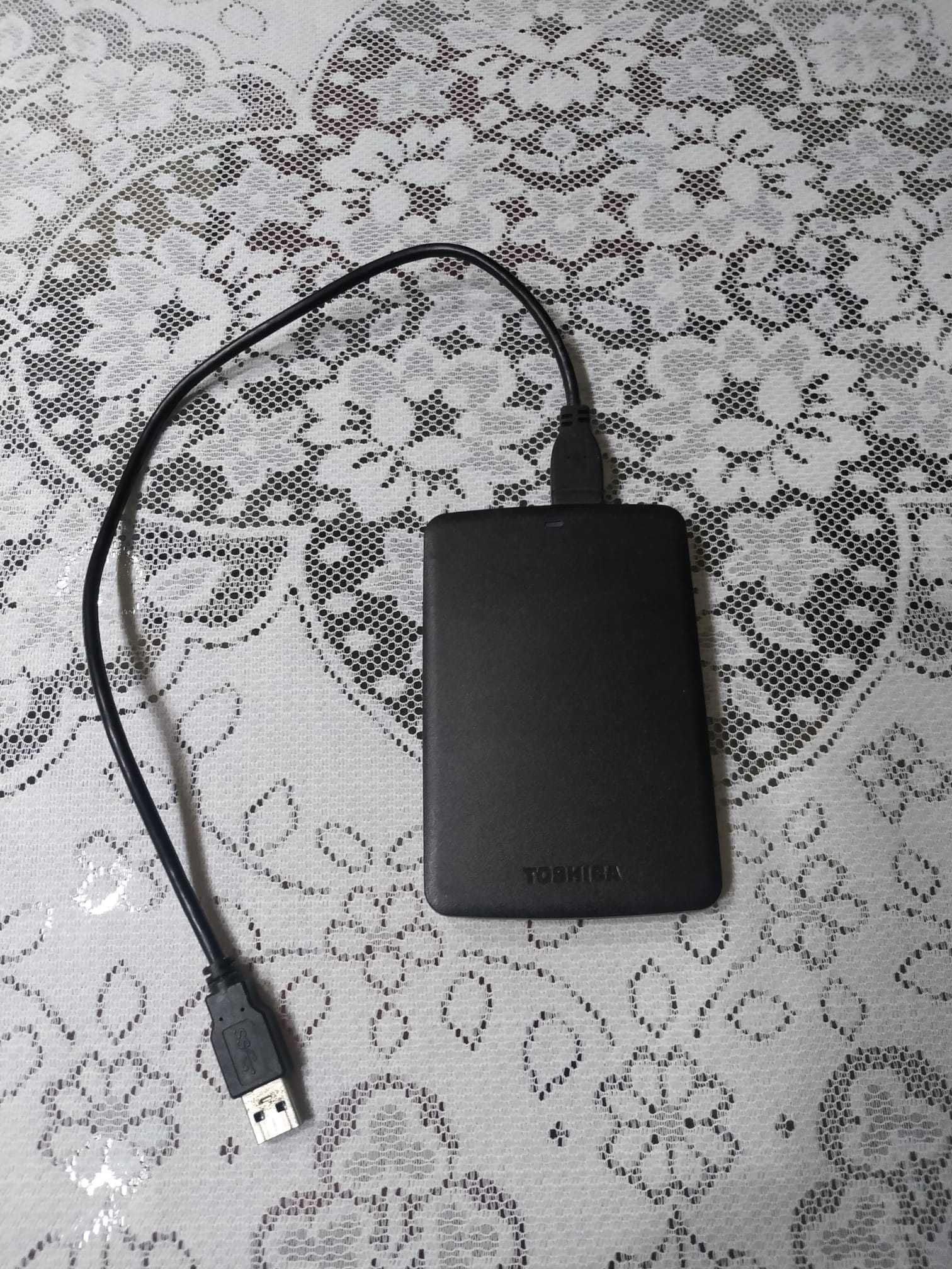 Disco Externo Toshiba 1 TB (HDTB310EK3AA) – Excelente Estado