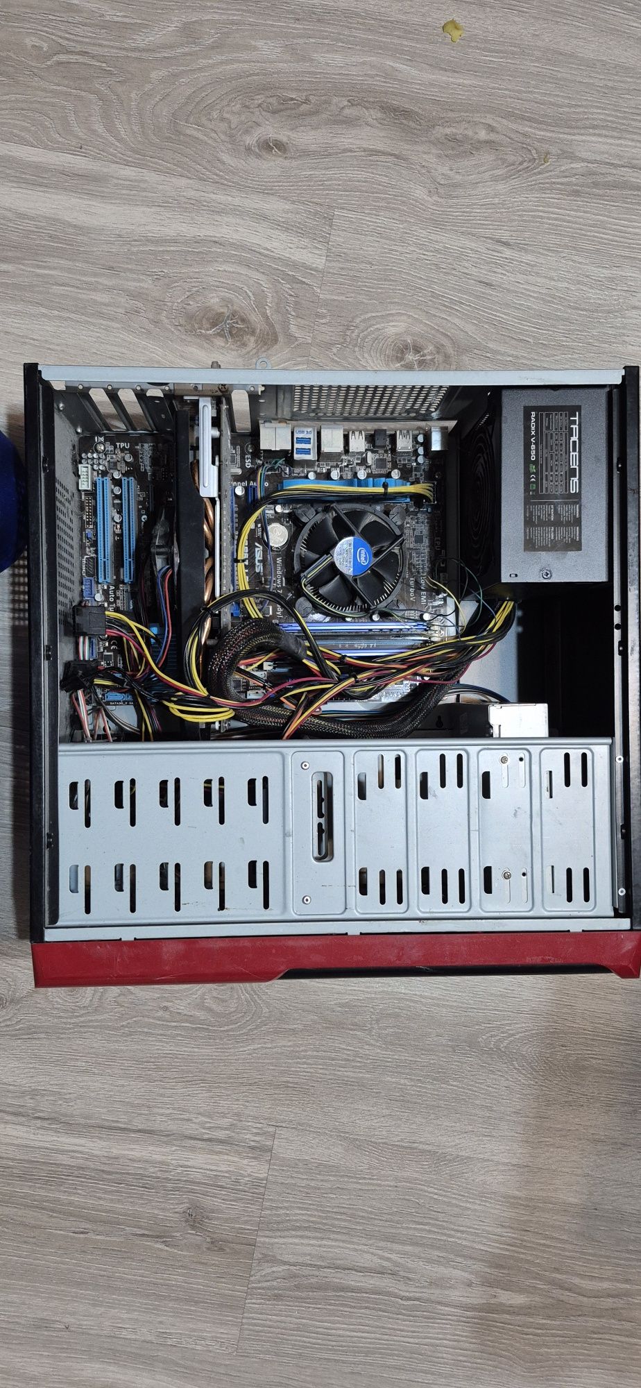 Komputer i5 2500k asus p8p67 le 16gb RAm