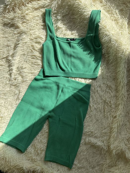 спортивний комплект/ комтюм для спорту