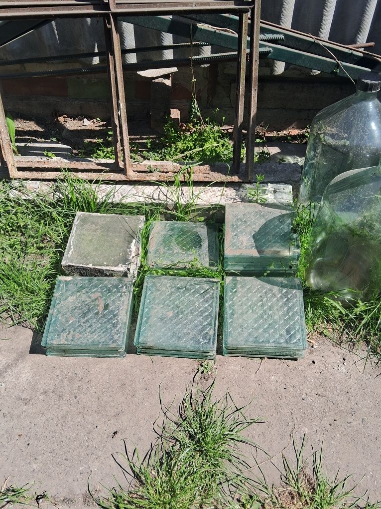 Бутлі 20 літрів 500 гривень