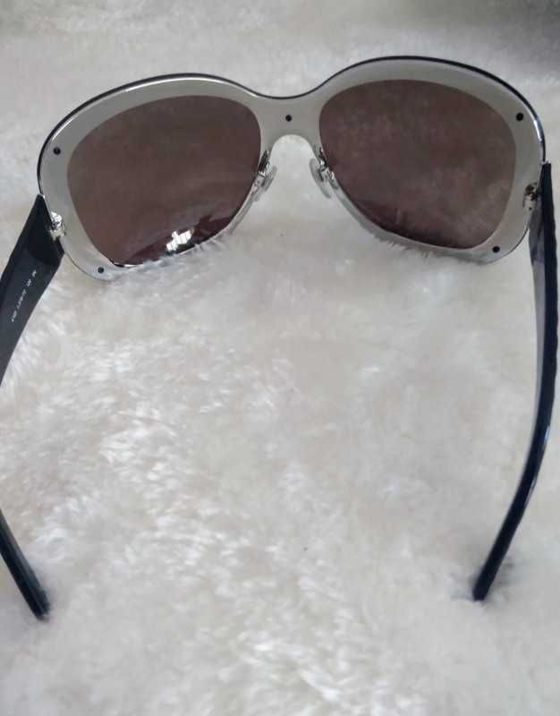 Óculos de sol - Chanel