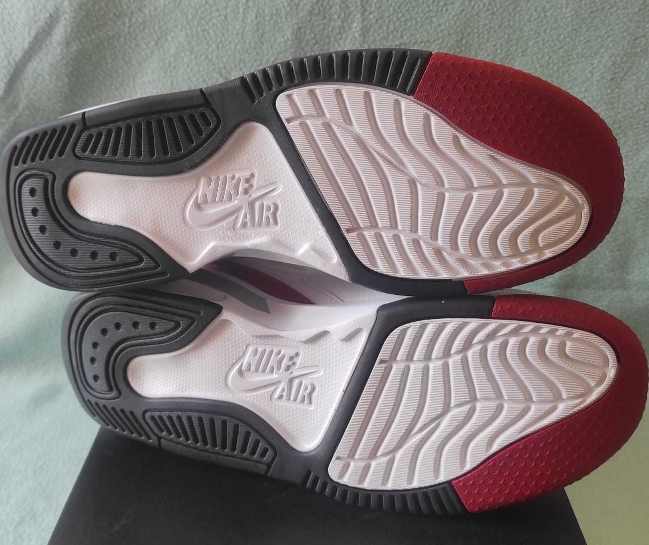 Jordan Max Aura 5