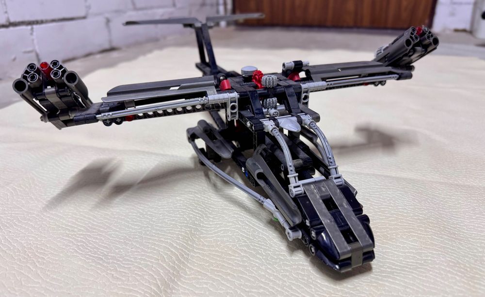 LEGO Technic seria 8434 samolot