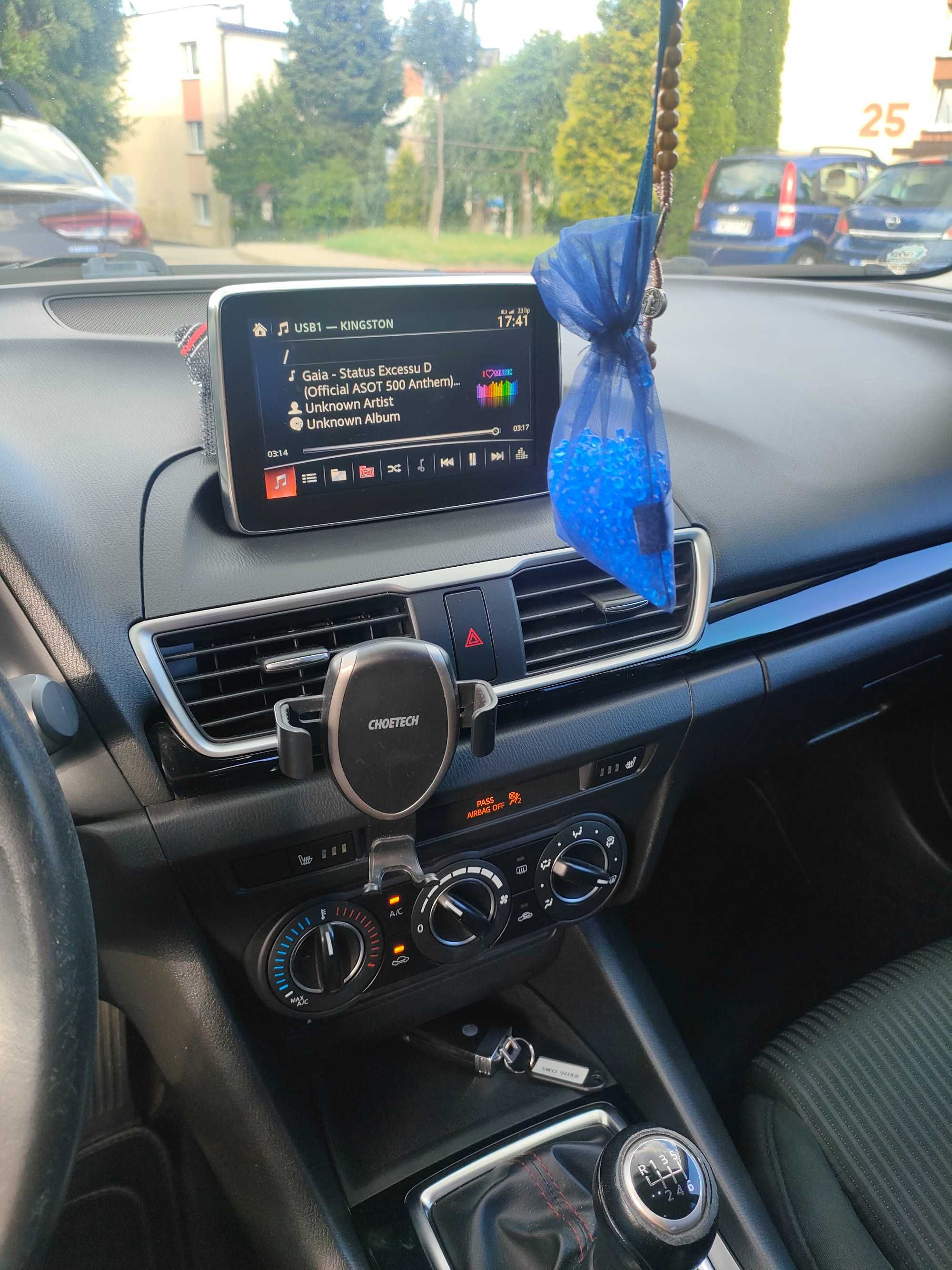 Mazda 3, benzyna 2.0
