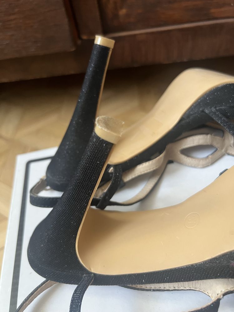 Buty na obcasie szpilki czarne goodin 37