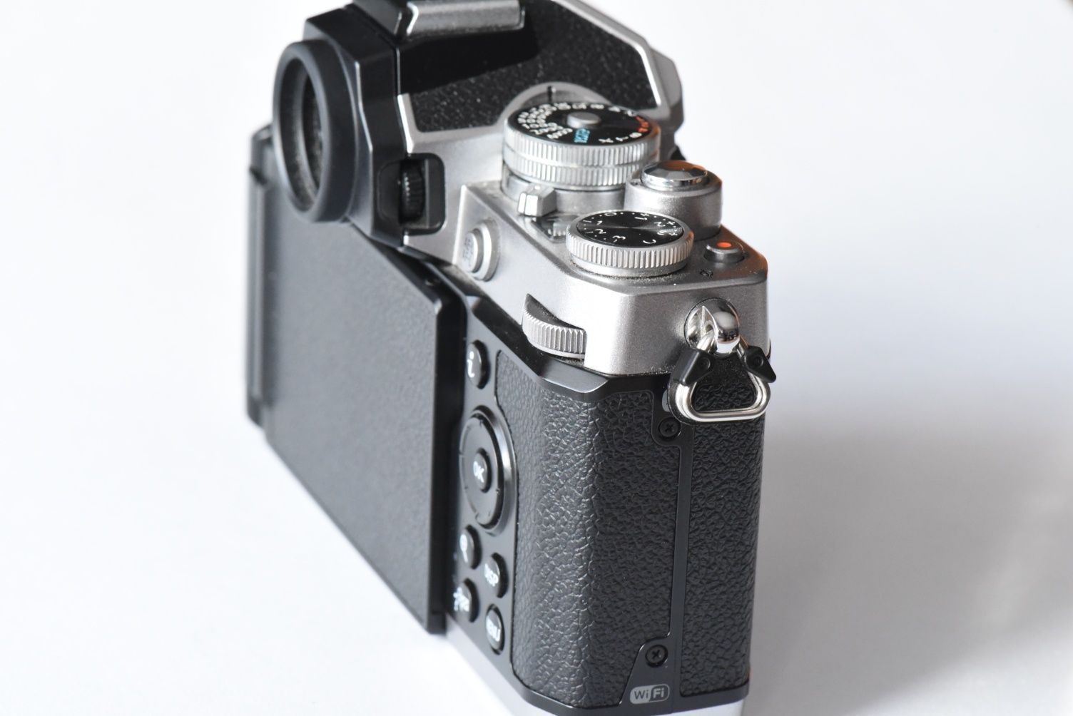 Nikon Z fc com lente 16-50mm