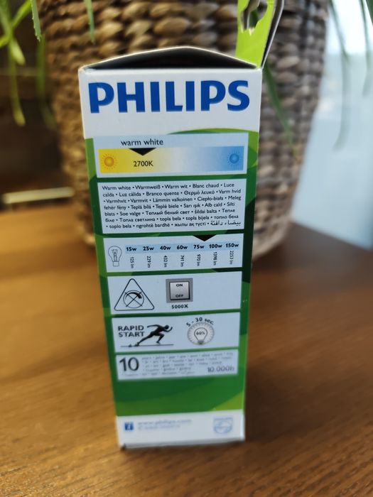Świetlówka kompaktowa żarówka Philips genie 18 w 85 w E27 1145 lumenów