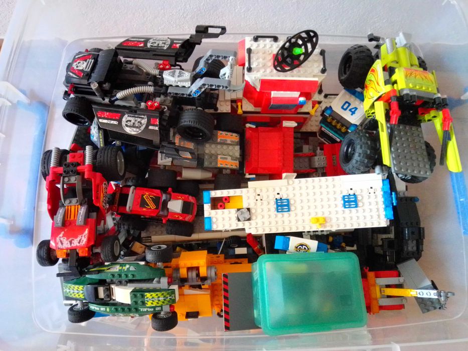 Vários legos e Brick & Fun (Compatível com lego).