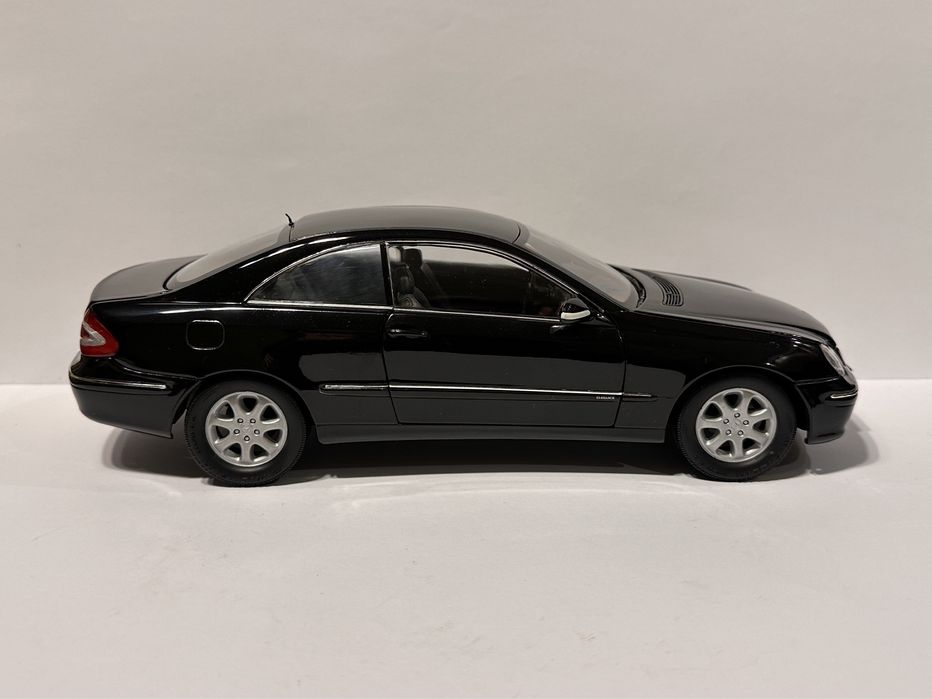 Mercedes CLK coupe W209 1:18 Kyosho
