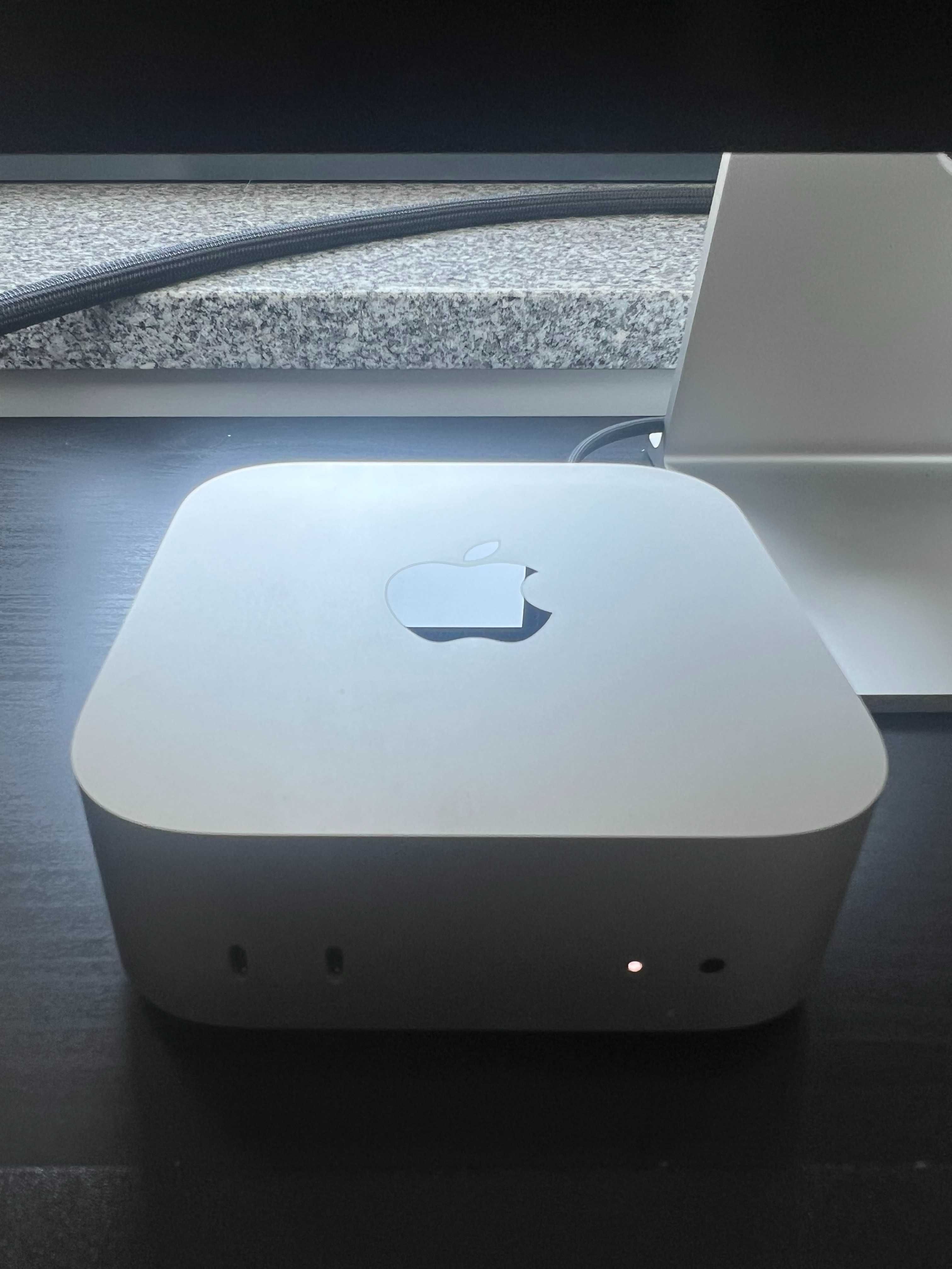 Mac Mini M4 - 16GB RAM / 256GB SSD | Como Novo