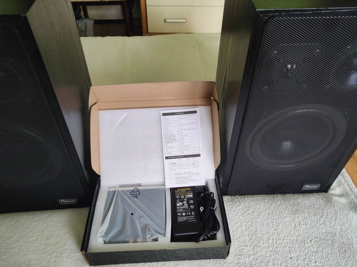 Kolumny Grundig Monitor C + nawy wzmacniacz Aima A-03
