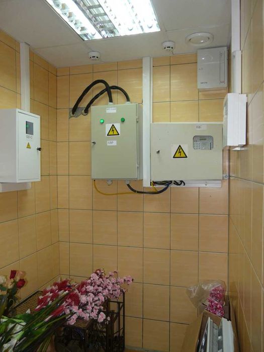 Продам комплекс торгових приміщень в самому центрі міста.