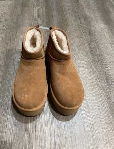 UGG Classic Ultra Mini Platform Boot R.38