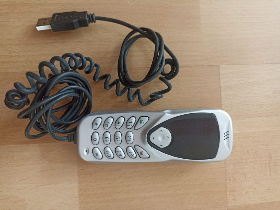 Telefon internetowy np Skype