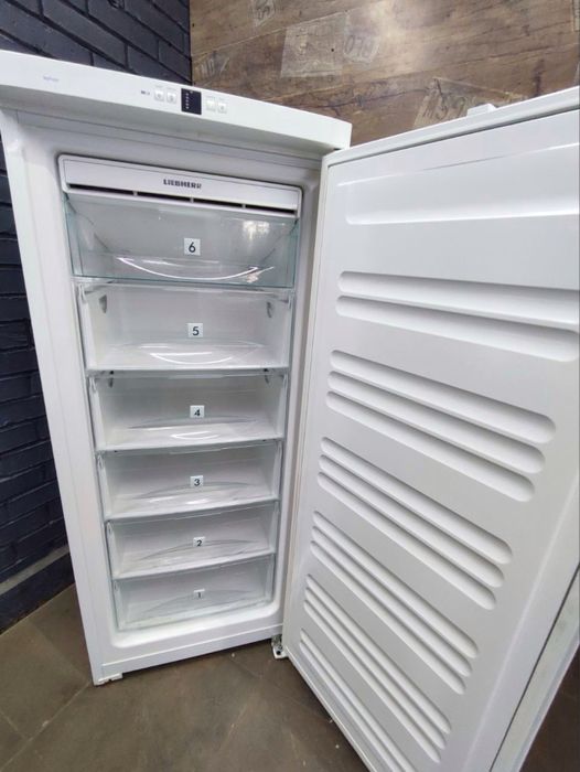 Морозильна камера Liebherr FNf 4605 Pure З доставкою до квартири