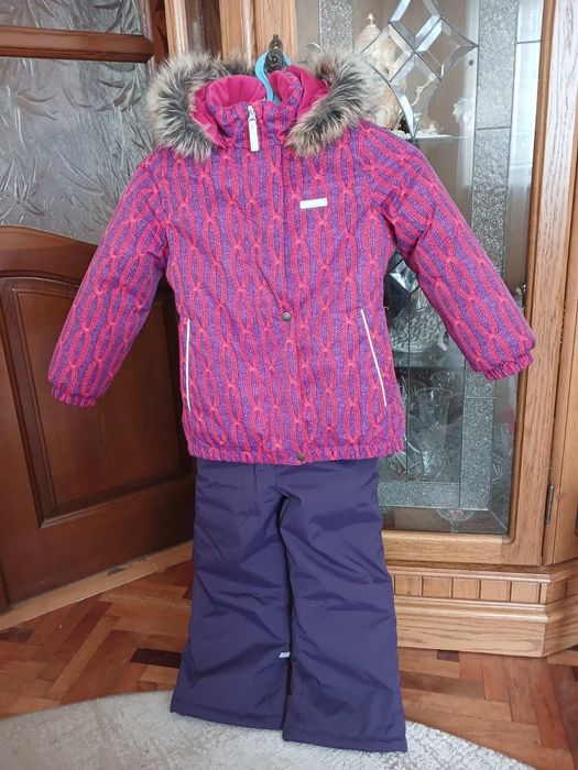 Зимовий комбінезон та курточка