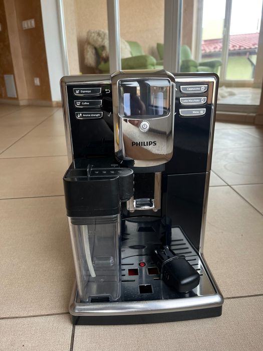 Кавомашина Philips