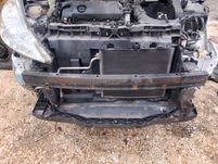 Pas przedni peugeot 207