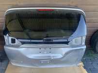 Klapa bagażnika chrysler pacifica